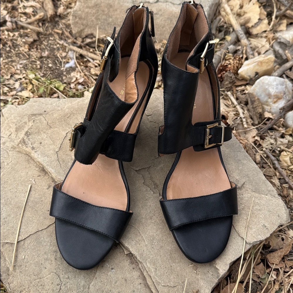 Tommy Hilfiger leather open toe block heel